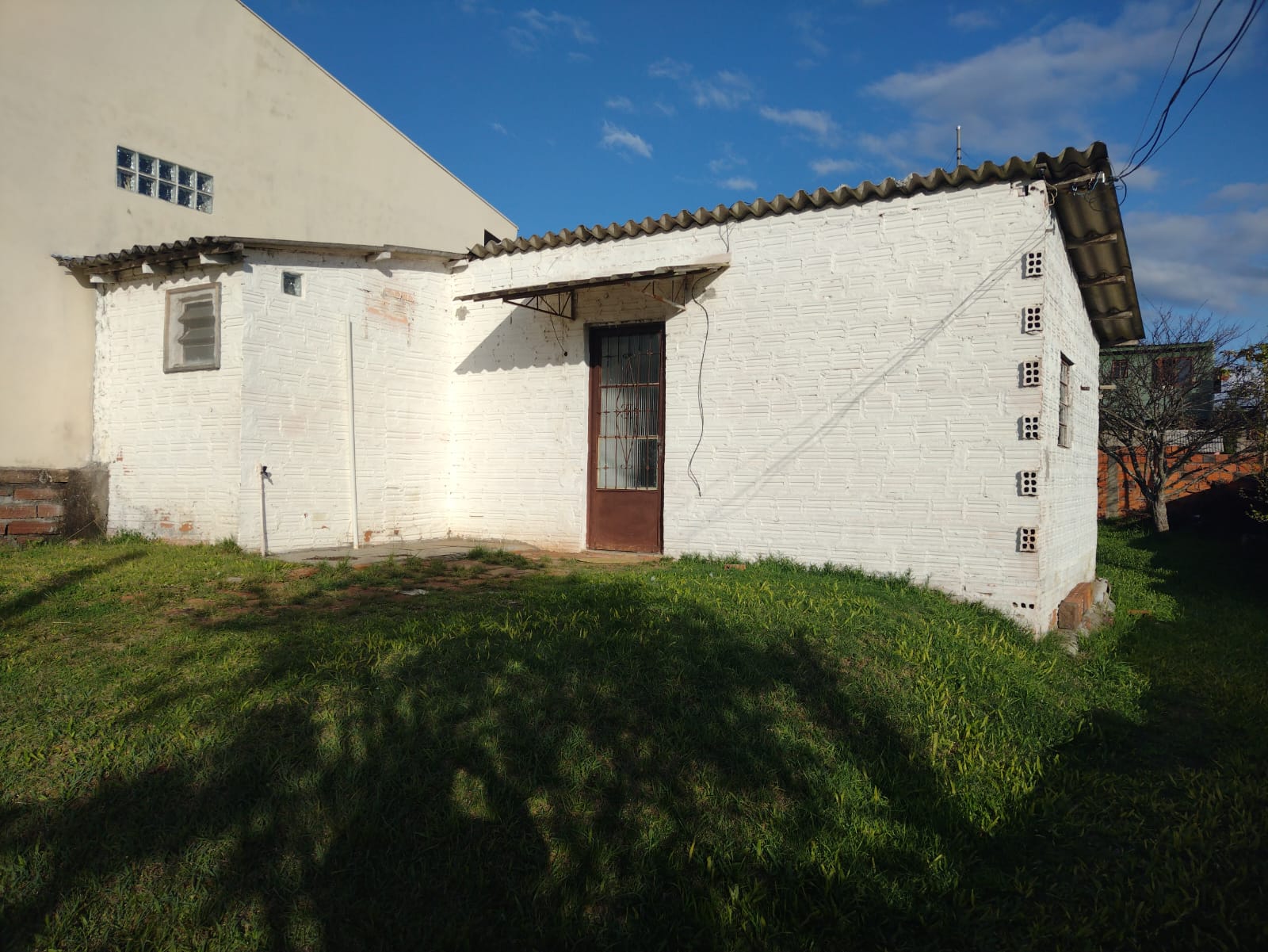 Aluguél – B. Fátima – Casa 1 dormitório e demais peças – R$ 500,00